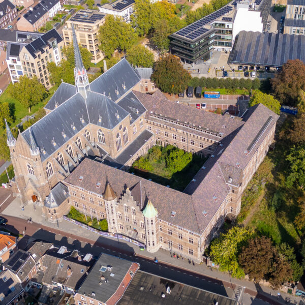 Luchtfoto Klooster Zwolle